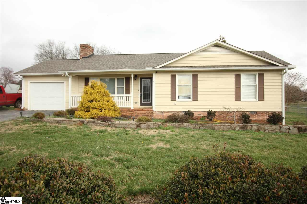 Property image 1 at 104 Nether Lane, Moore, SC 29369