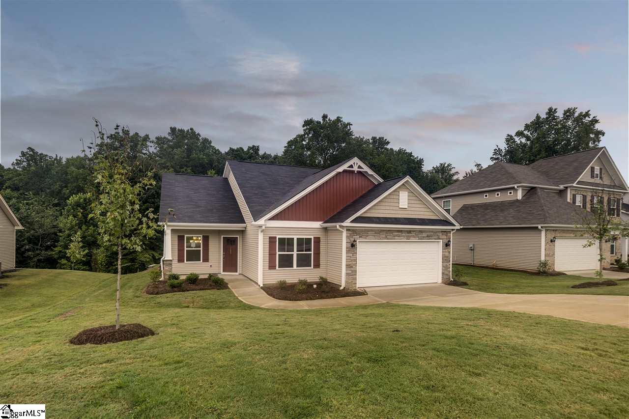 Property image 1 at 284 Autumn Glen Drive, Spartanburg, SC 29303