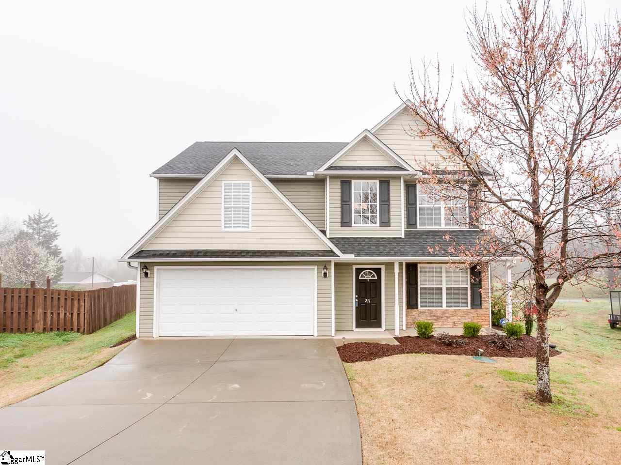 Property image 1 at 211 Luke Allen Drive, Moore, SC 29369