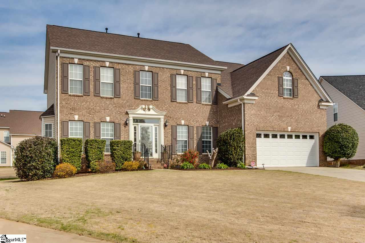 Property image 1 at 16 Silverthorn Court, Simpsonville, SC 29681