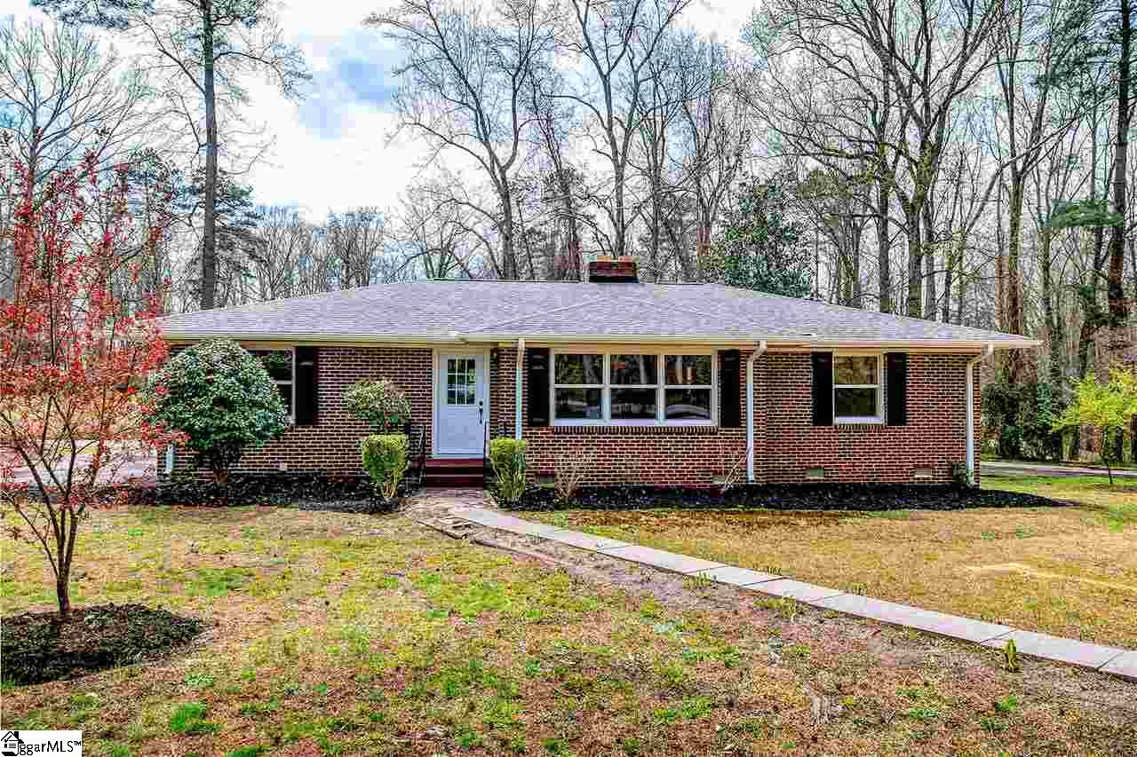 Property image 1 at 302 S Wingate Road, Greenville, SC 29605-5035