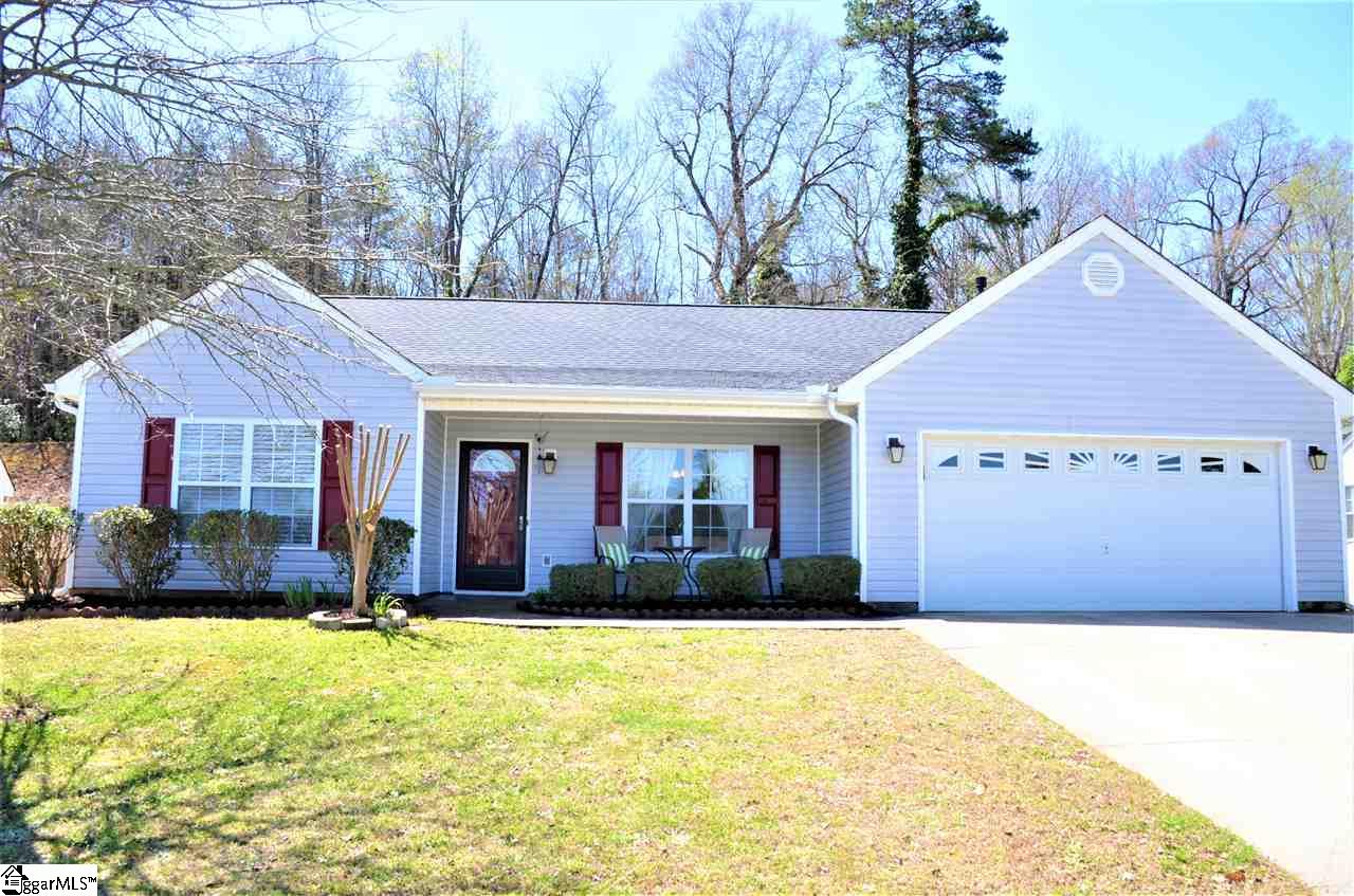 Property image 1 at 400 Crescentwood Court, Taylors, SC 29687