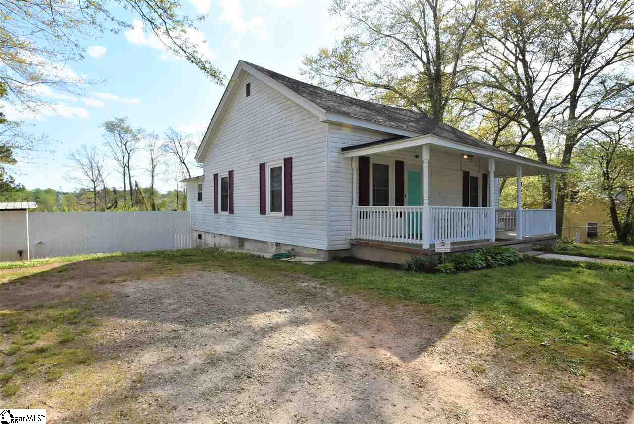Property image 1 at 2127 Bird Street, Greer, SC 29651