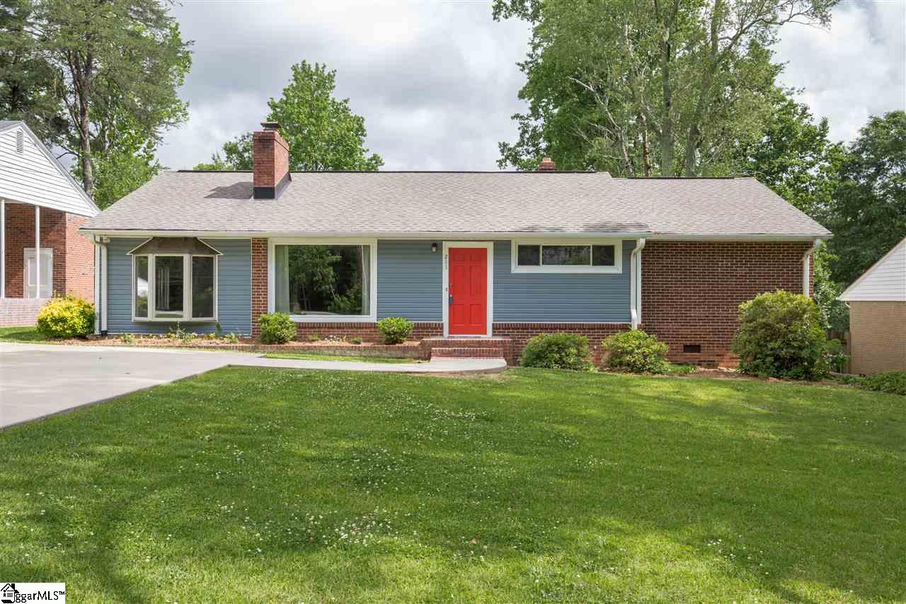 Property image 1 at 211 Broughton Drive, Greenville, SC 29609