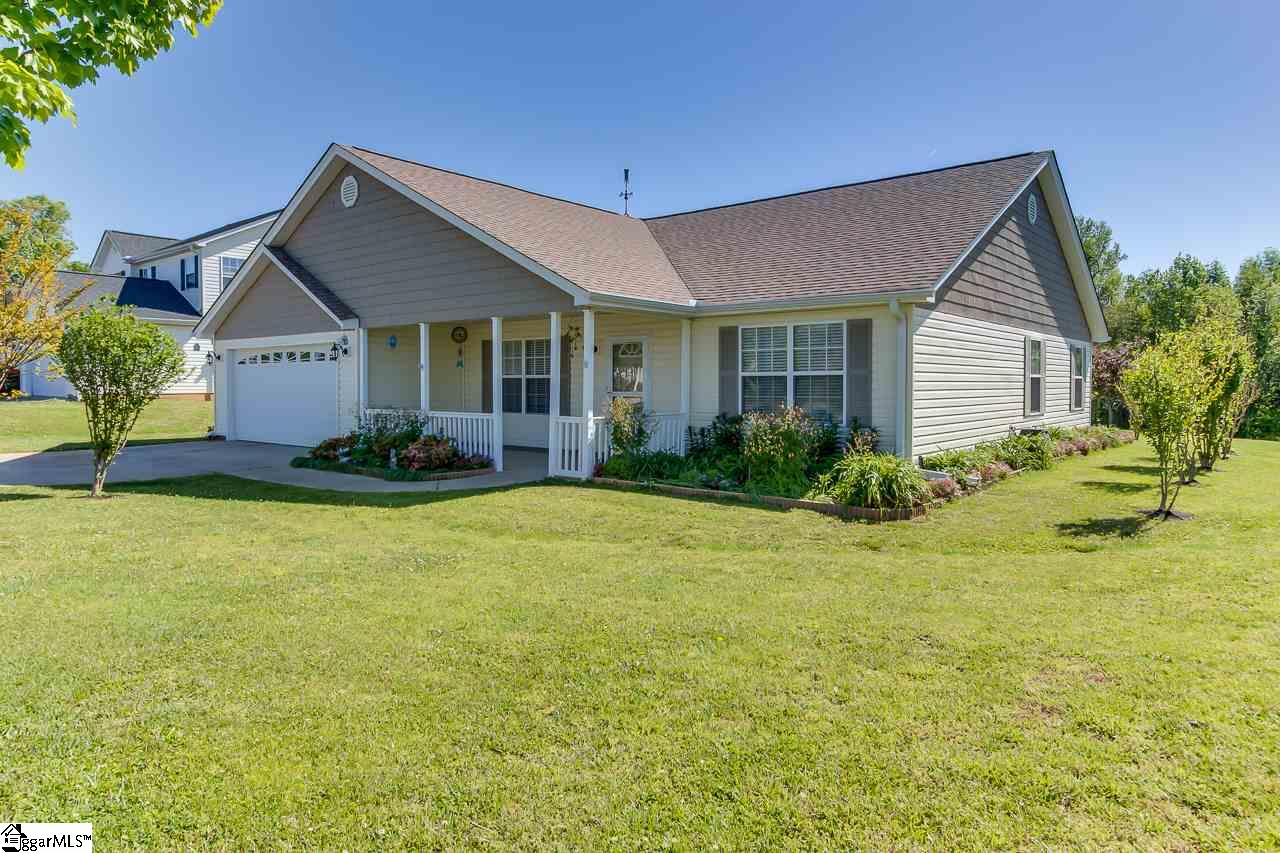 Property image 1 at 19 Long Pond Court, Greer, SC 29651