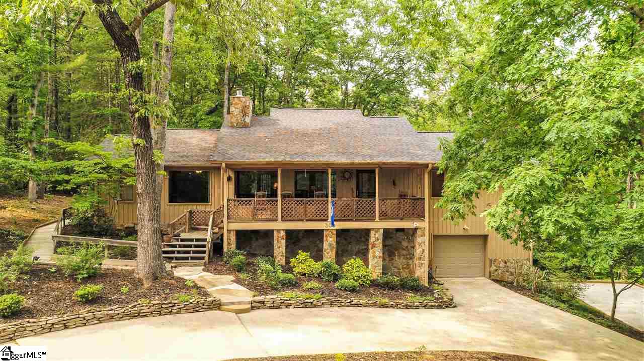 Property image 1 at 300 Whispering Falls Drive, Pickens, SC 29671