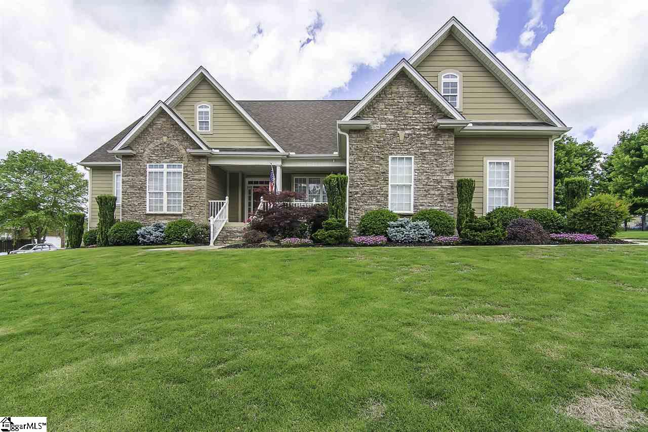 Property image 1 at 305 Saddlehorn Lane, Easley, SC 29642