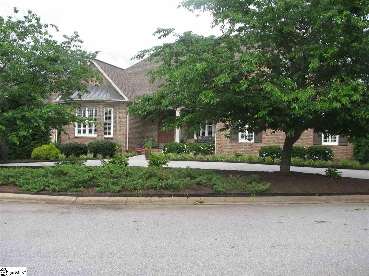 Property image 1 at 8 Caliston Court, Greenville, SC 29615