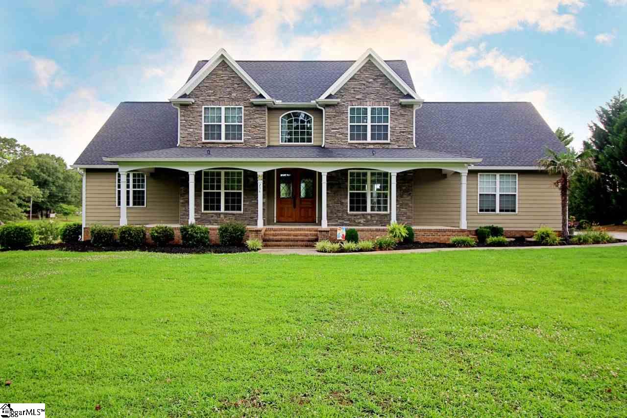 Property image 1 at 236 Ridgeland Drive, Six Mile, SC 29682