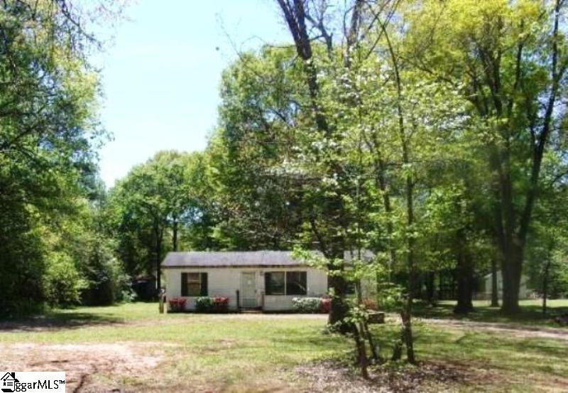 Property image 1 at 412 Manhattan Boulevard, Piedmont, SC 29673