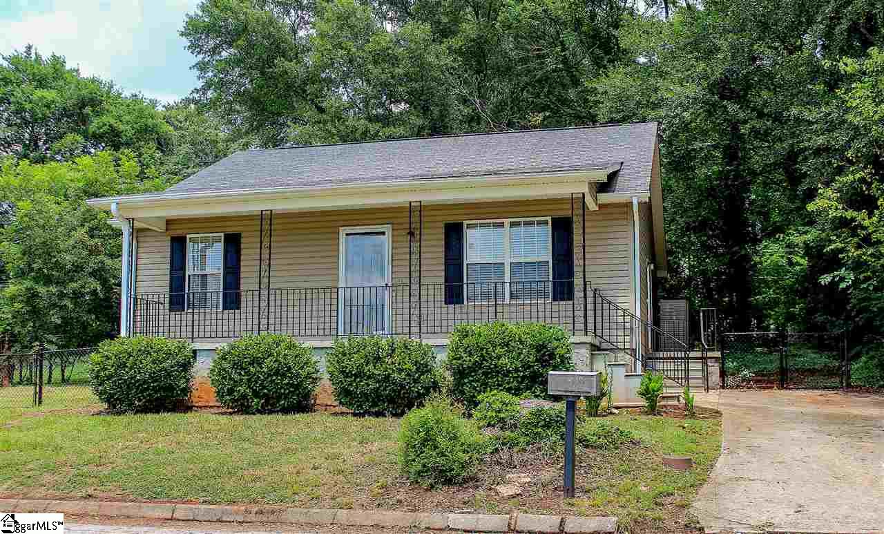 Property image 1 at 10 Furman Street, Greenville, SC 29611