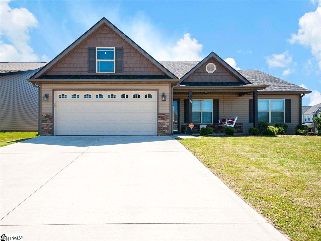 Property image 1 at 337 N Timm Creek Avenue, Roebuck, SC 29376