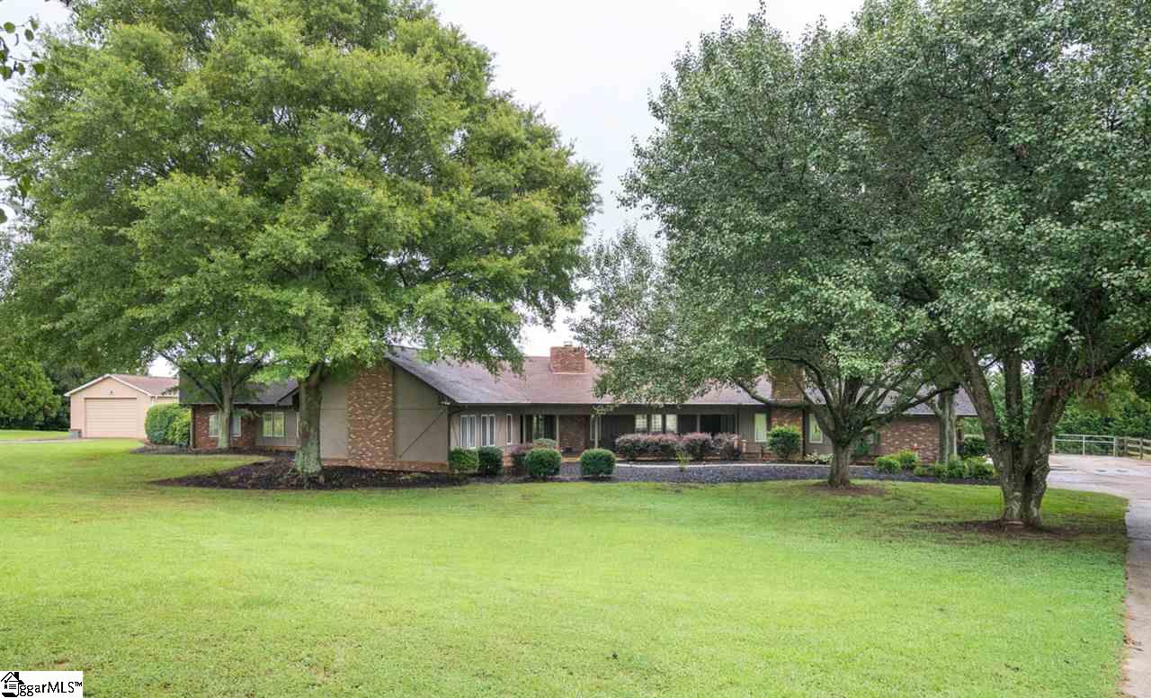 Property image 1 at 105 High Plains Road, Simpsonville, SC 29681