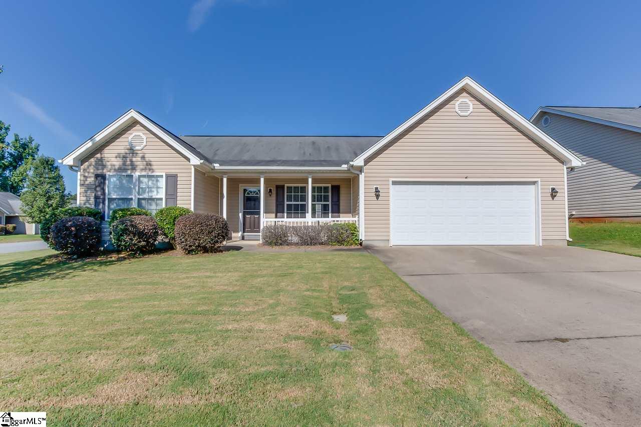 Property image 1 at 24 Landing Lane, Simpsonville, SC 29681