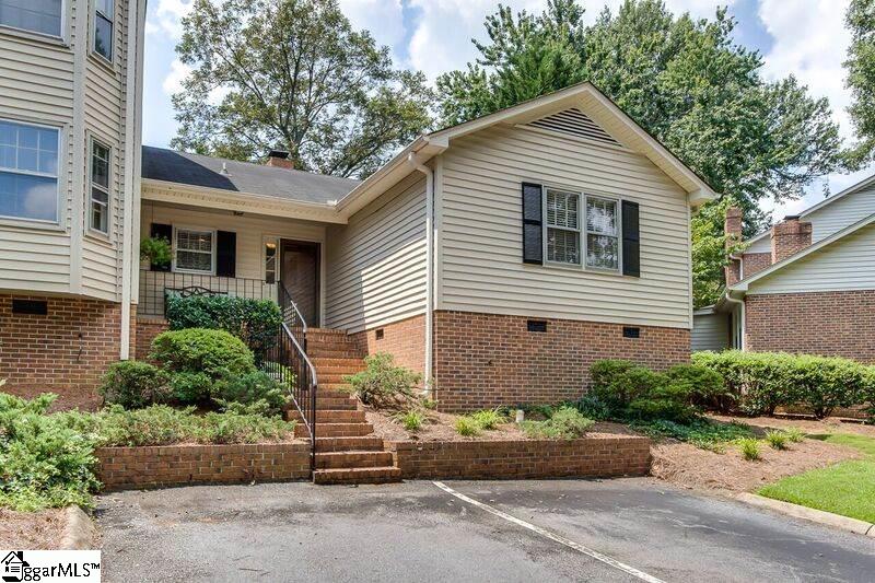 Property image 1 at 900 N Main Street, Greenville, SC 29601