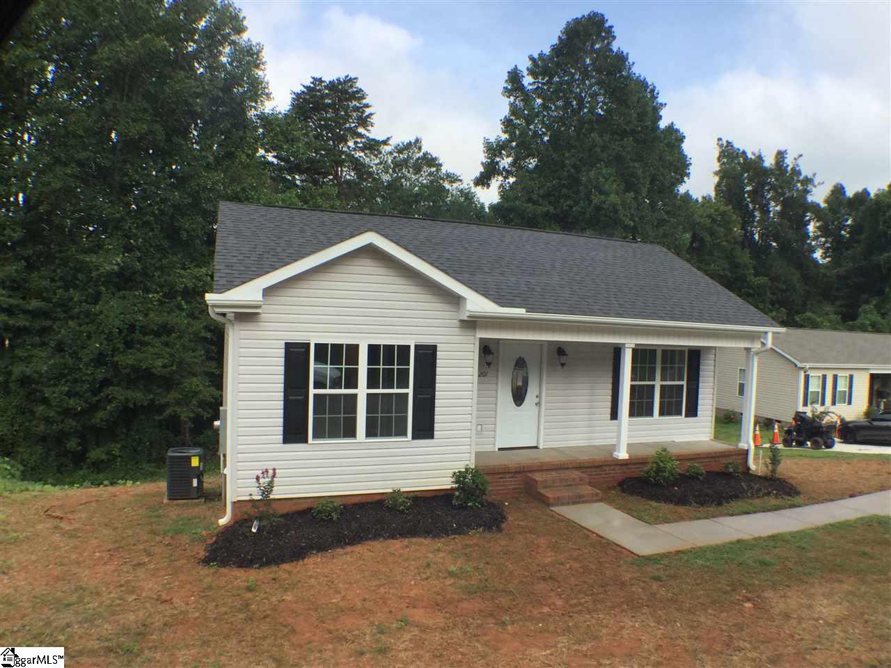 Property image 1 at 201 Nicholas Court, Easley, SC 29640