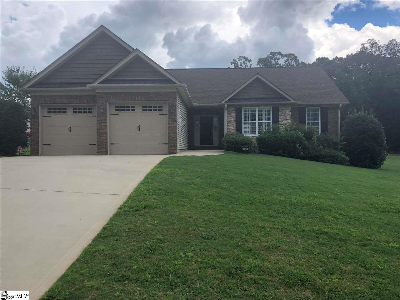 Property image 1 at 201 Fox Farm Way, Greer, SC 29651