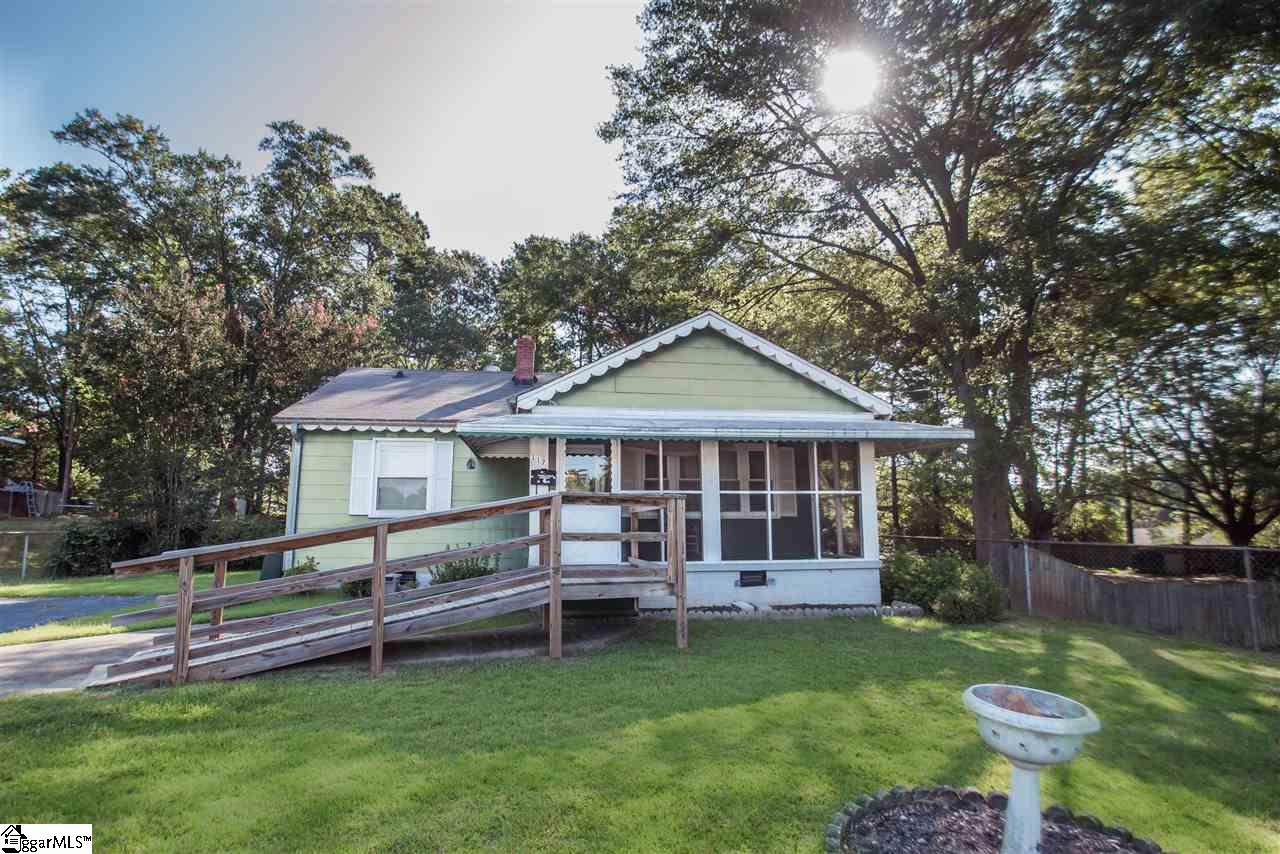 Property image 1 at 117 Roper Street, Easley, SC 29640