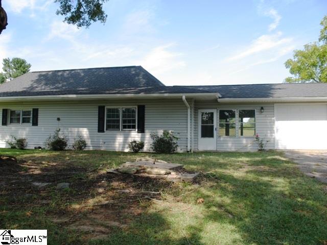 Property image 1 at 15 Heron Drive, Fountain Inn, SC 29644-8304