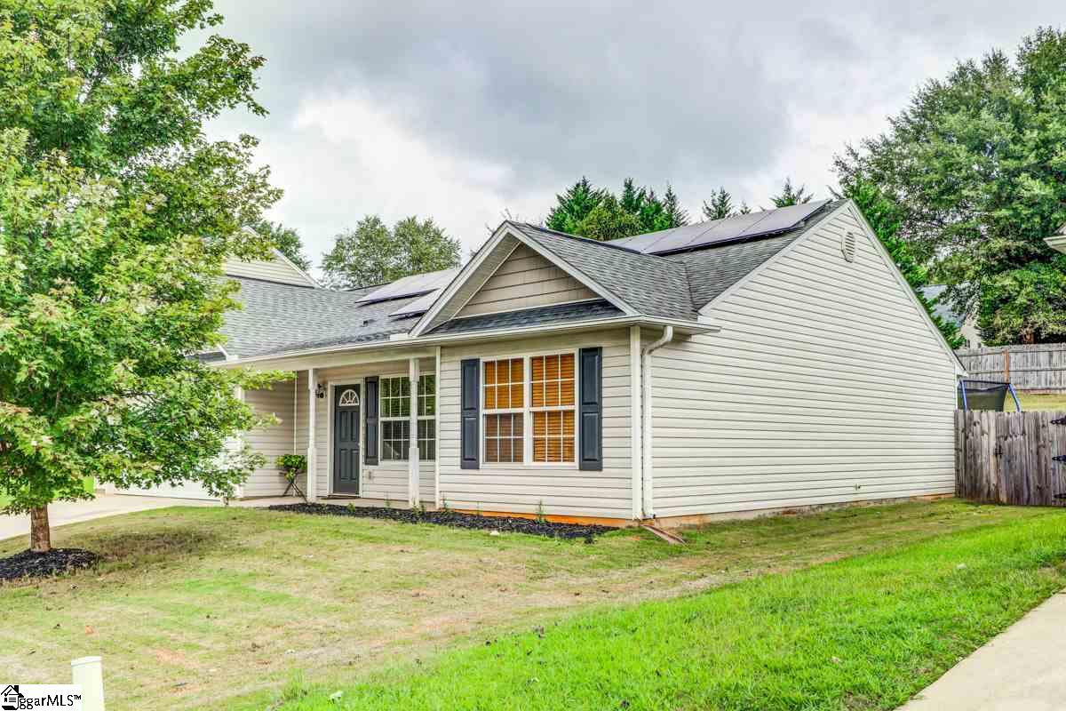 Property image 1 at 26 SPRING FELLOW Lane, Taylors, SC 29687