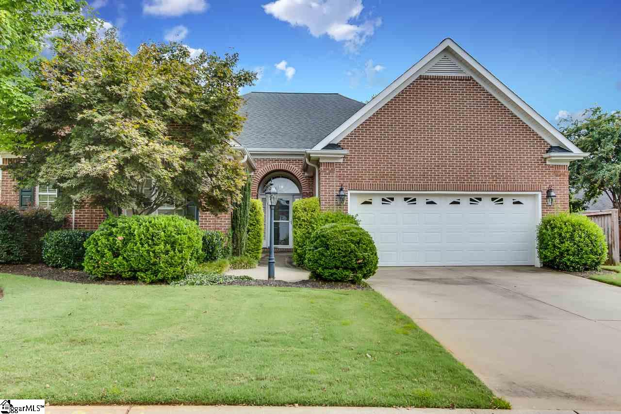 Property image 1 at 3 Fenland Drive, Greenville, SC 29615