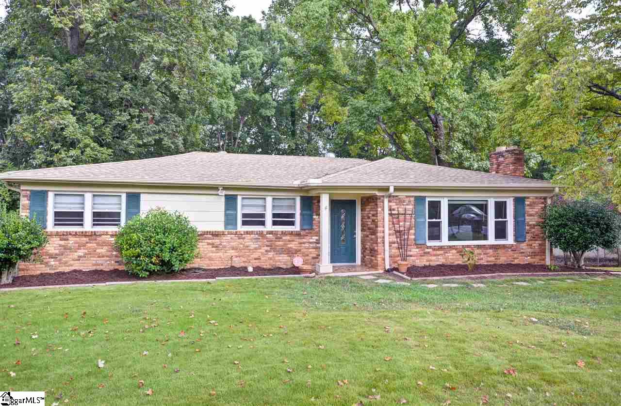 Property image 1 at 25 Dera Street, Greenville, SC 29615
