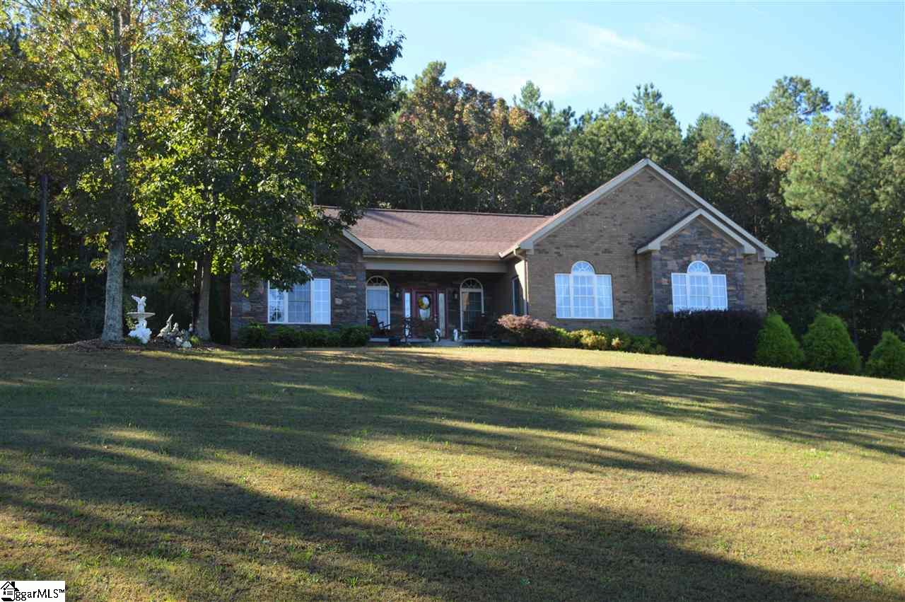 Property image 1 at 205 Long View Lane, Pickens, SC 29671