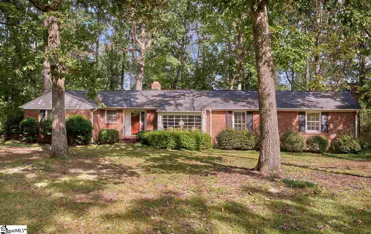 Property image 1 at 3 Greenwood Avenue, Greenville, SC 29615