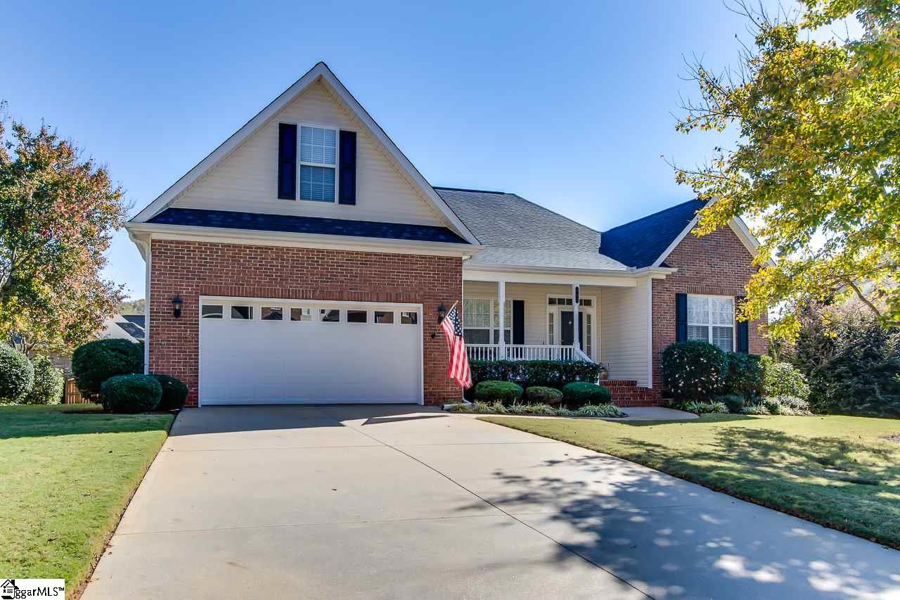 Property image 1 at 102 Netherland Lane, Simpsonville, SC 29681