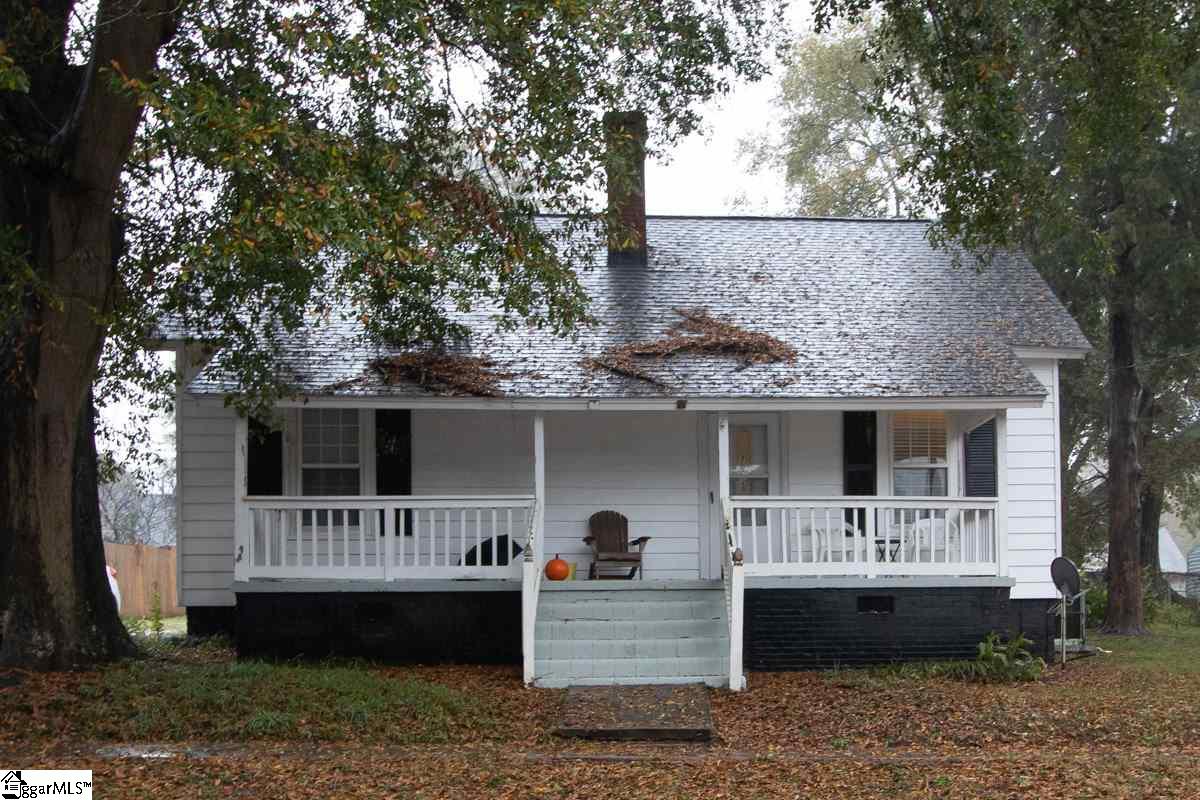 Property image 1 at 113 ISELIN Street, Simpsonville, SC 29681-2530