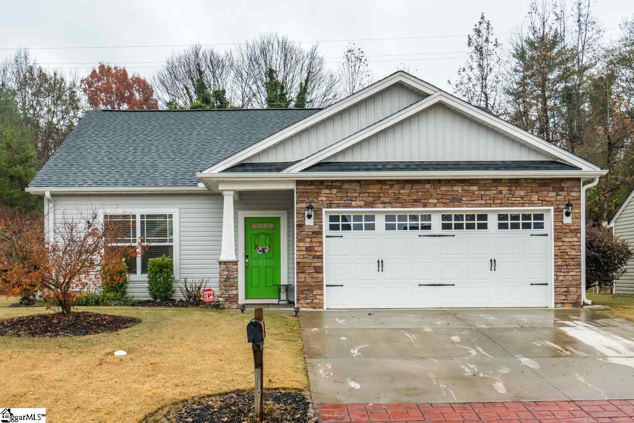 Property image 1 at 11 Kavanagh Court, Greenville, SC 29611