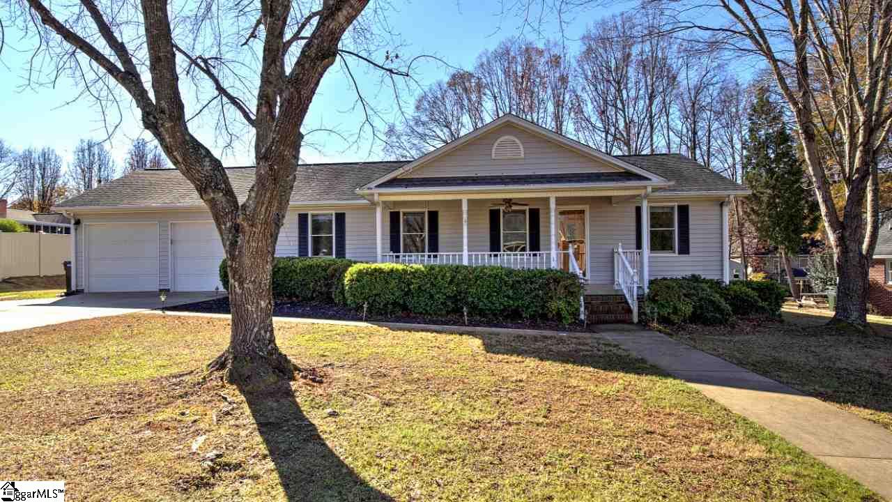 Property image 1 at 103 Windsor Street, Simpsonville, SC 29681