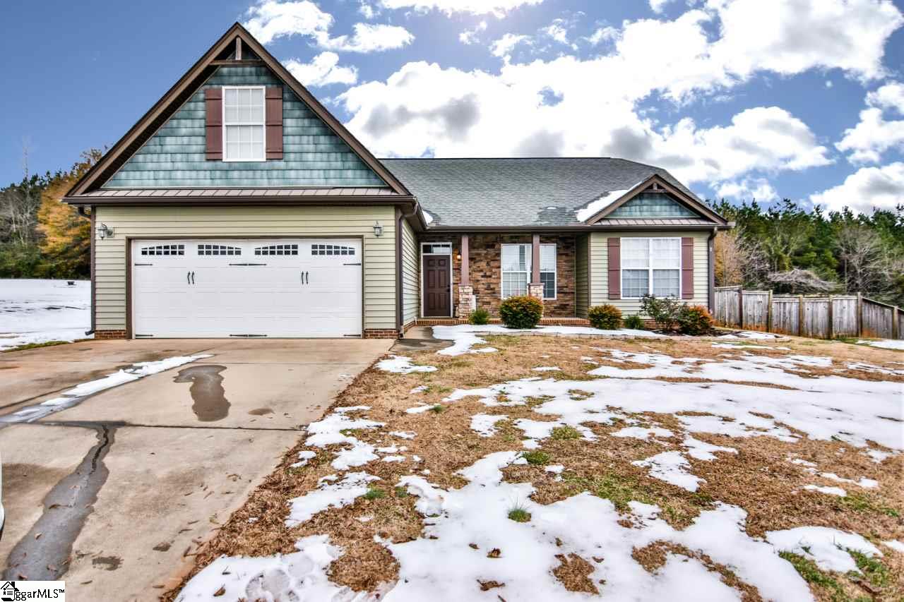 Property image 1 at 48 Stoneledges Lane, Taylors, SC 29687