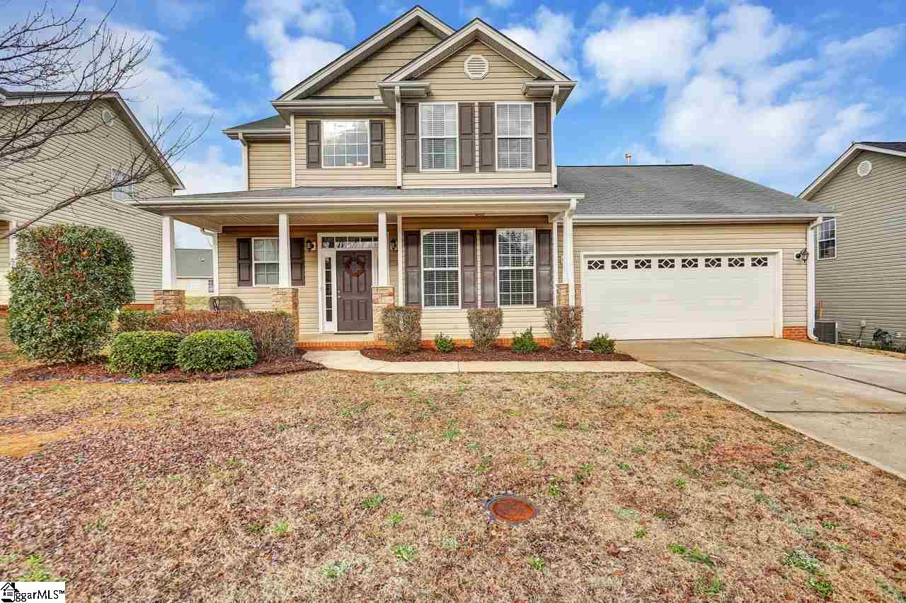 Property image 1 at 16 Whitethorn Lane, Greenville, SC 29607