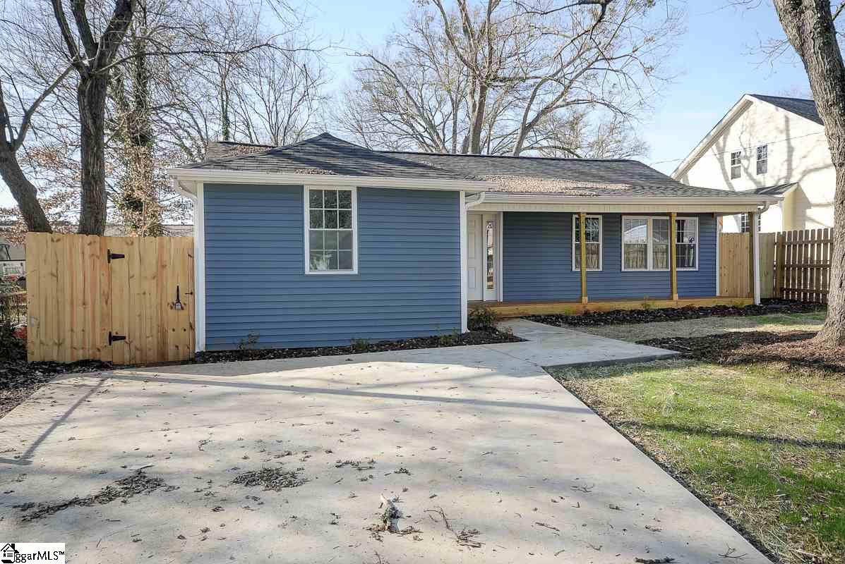 Property image 1 at 319 Sycamore Drive, Greenville, SC 29607