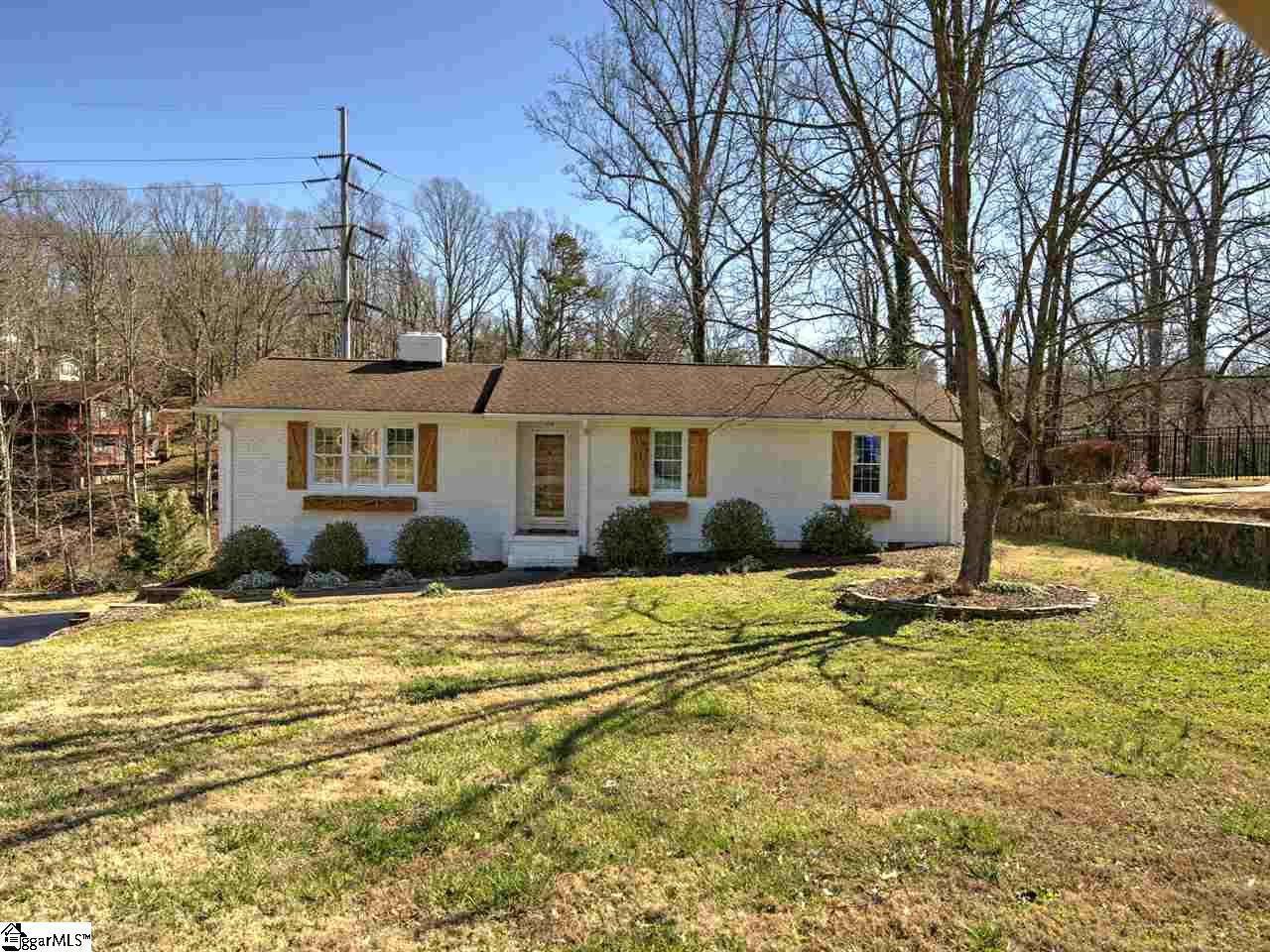 Property image 1 at 208 Lowndes Avenue, Greenville, SC 29607