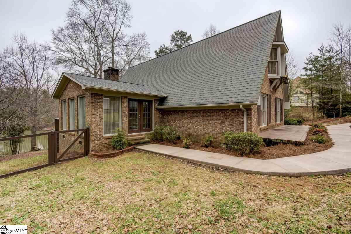 Property image 1 at 111 Englewood Drive, Inman, SC 29349