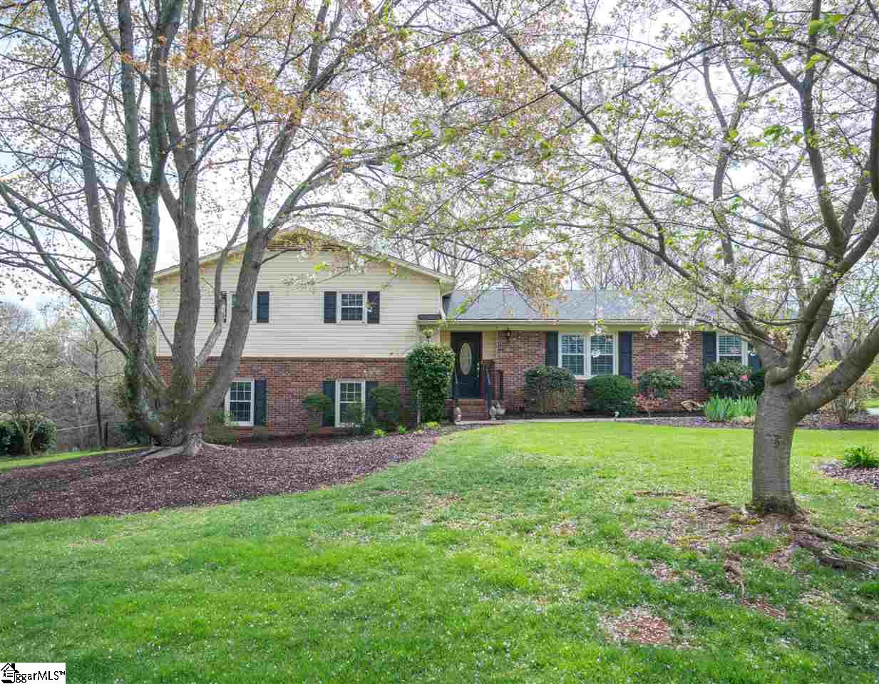 Property image 1 at 101 Montclair Road, Greer, SC 29651