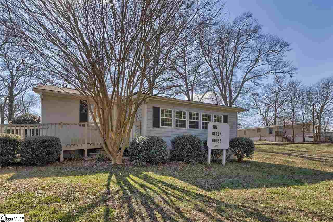 Property image 1 at 106 Columbia Avenue, Greenville, SC 29617