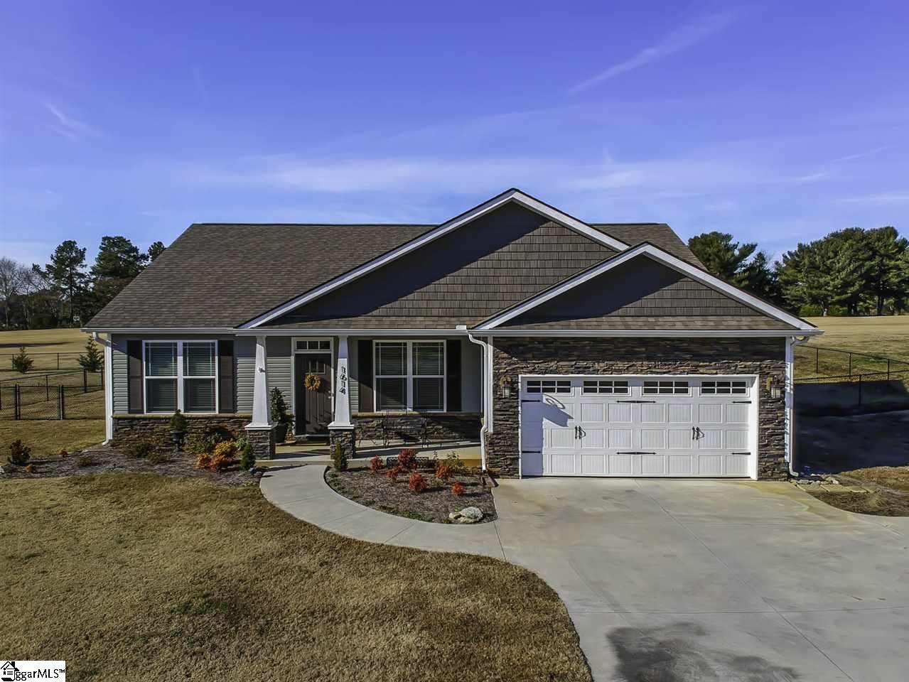 Property image 1 at 1614 Scuffletown Road, Fountain Inn, SC 29644