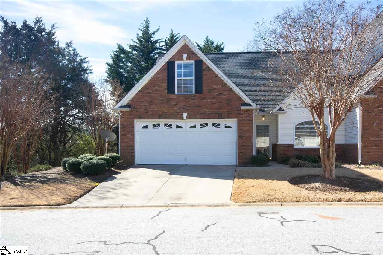 Property image 1 at 32 Kennebec Lane, Simpsonville, SC 29681