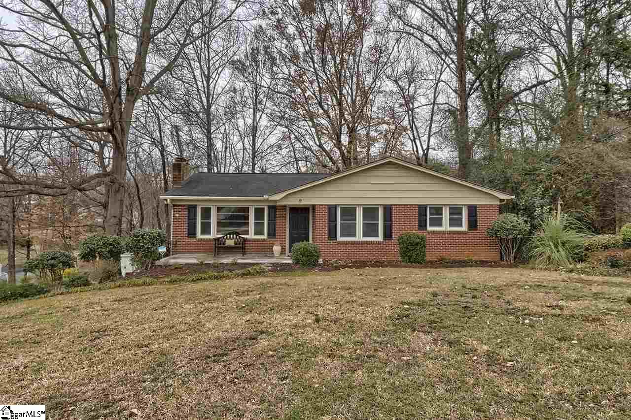 Property image 1 at 9 Conway Drive, Greenville, SC 29615