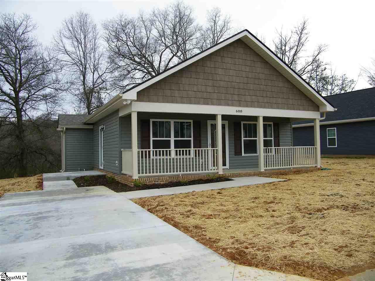 Property image 1 at 688 Ruddy Creek Circle, Greer, SC 29651