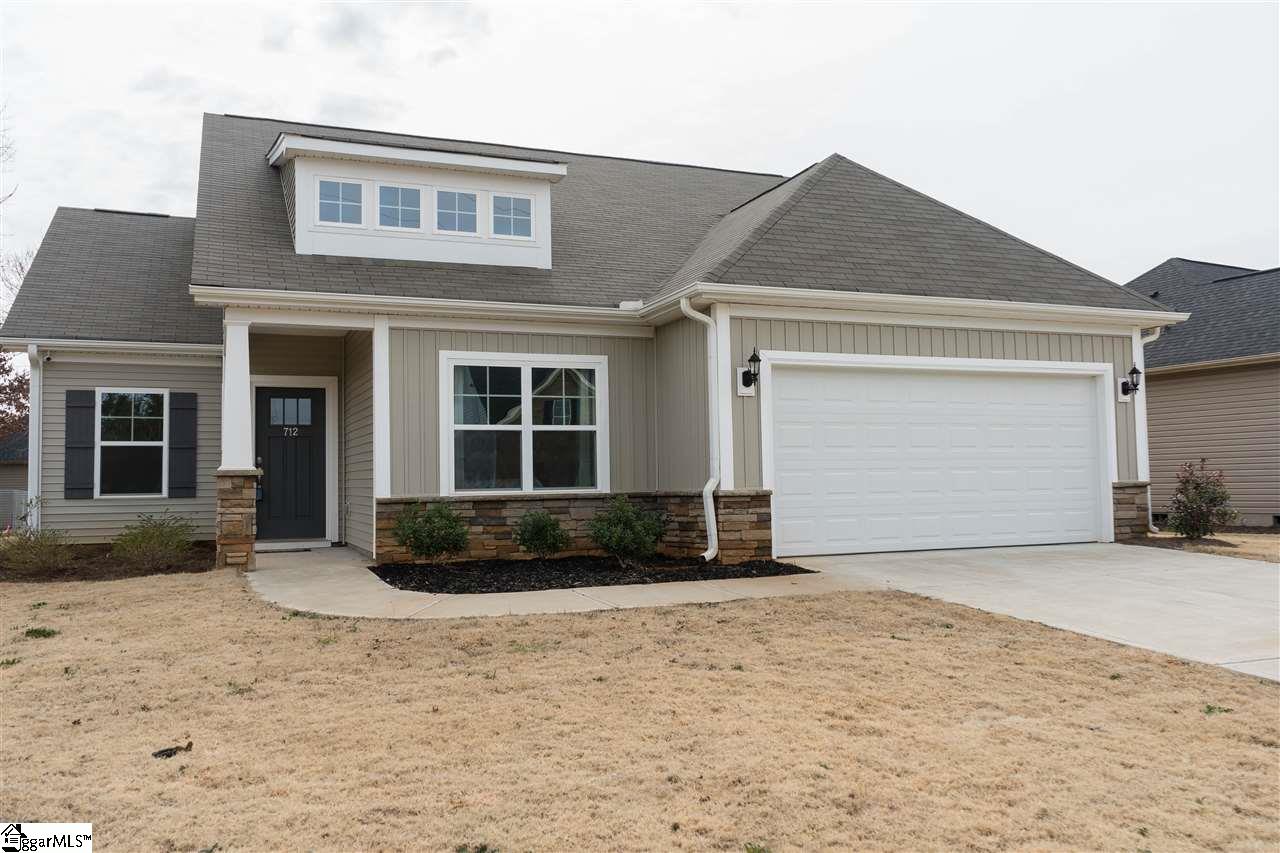 Property image 1 at 712 Maple Hollow Drive, Spartanburg, SC 29303-4327