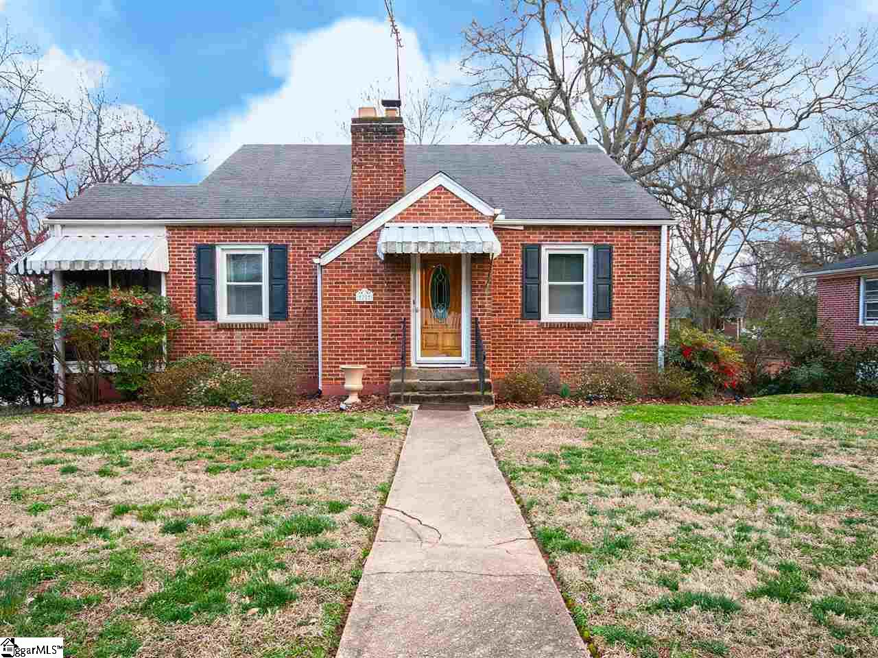 Property image 1 at 20 Simmons Avenue, Greenville, SC 29607