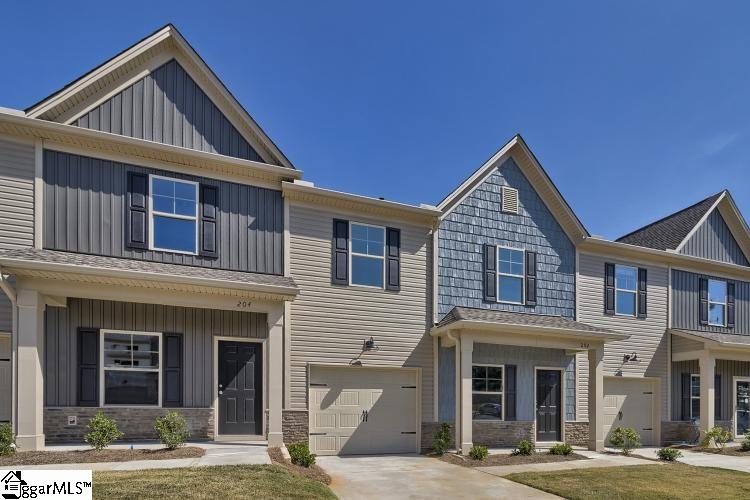 Property image 1 at 12 Double Branch Trail, Mauldin, SC 29662