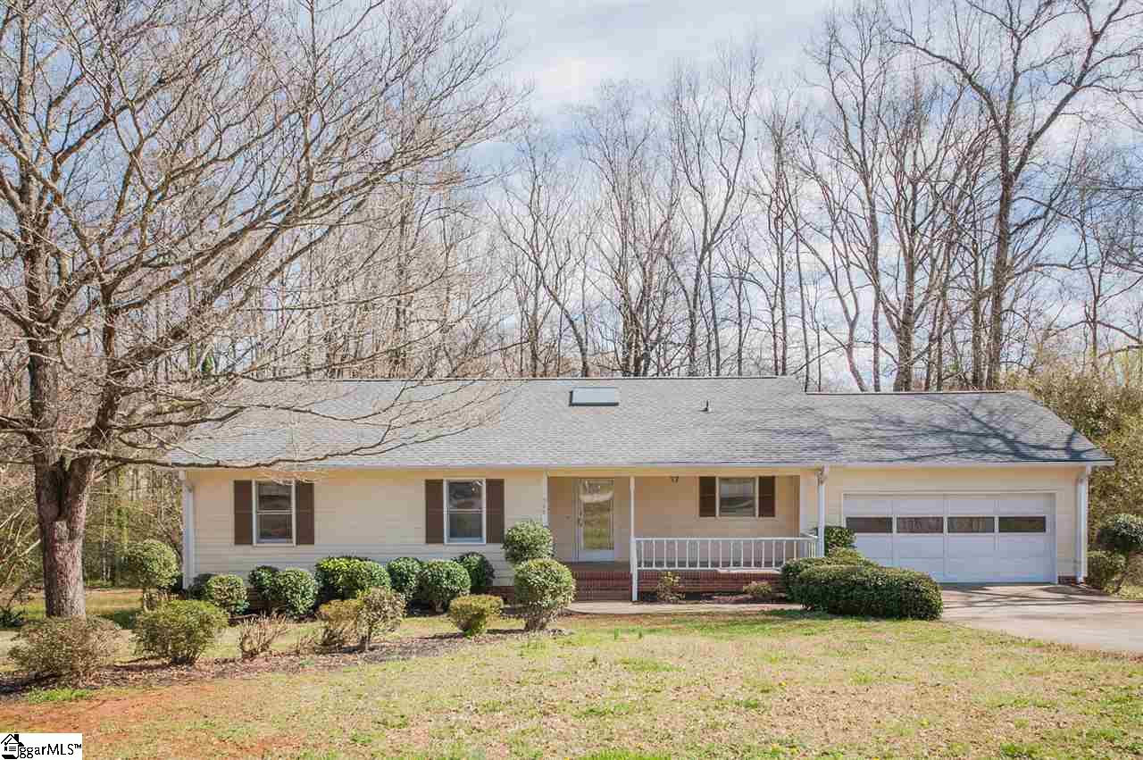 Property image 1 at 308 Barry Drive, Greer, SC 29650