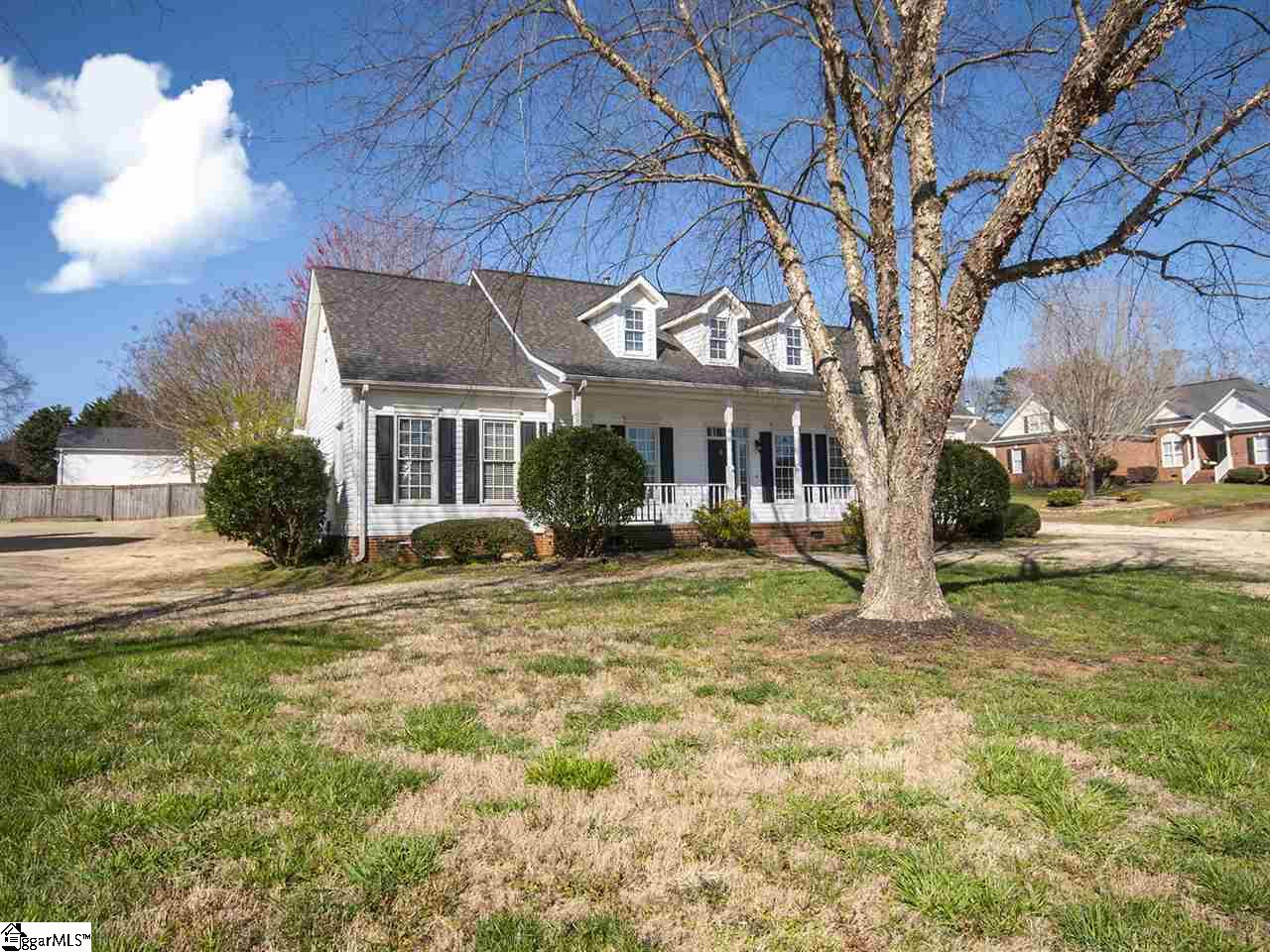 Property image 1 at 101 W Field Sparrow Court, Greenville, SC 29615