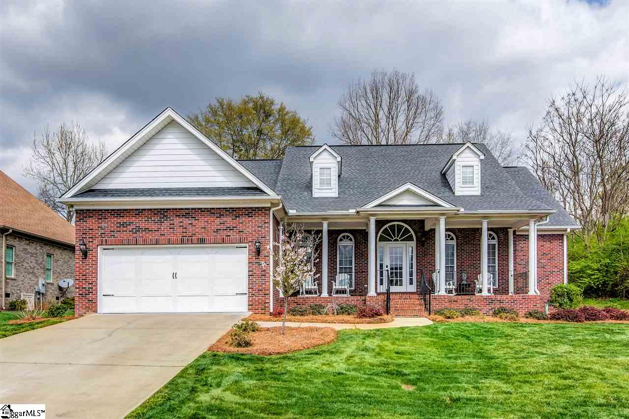 Property image 1 at 105 Waverly Hall Lane, Simpsonville, SC 29681