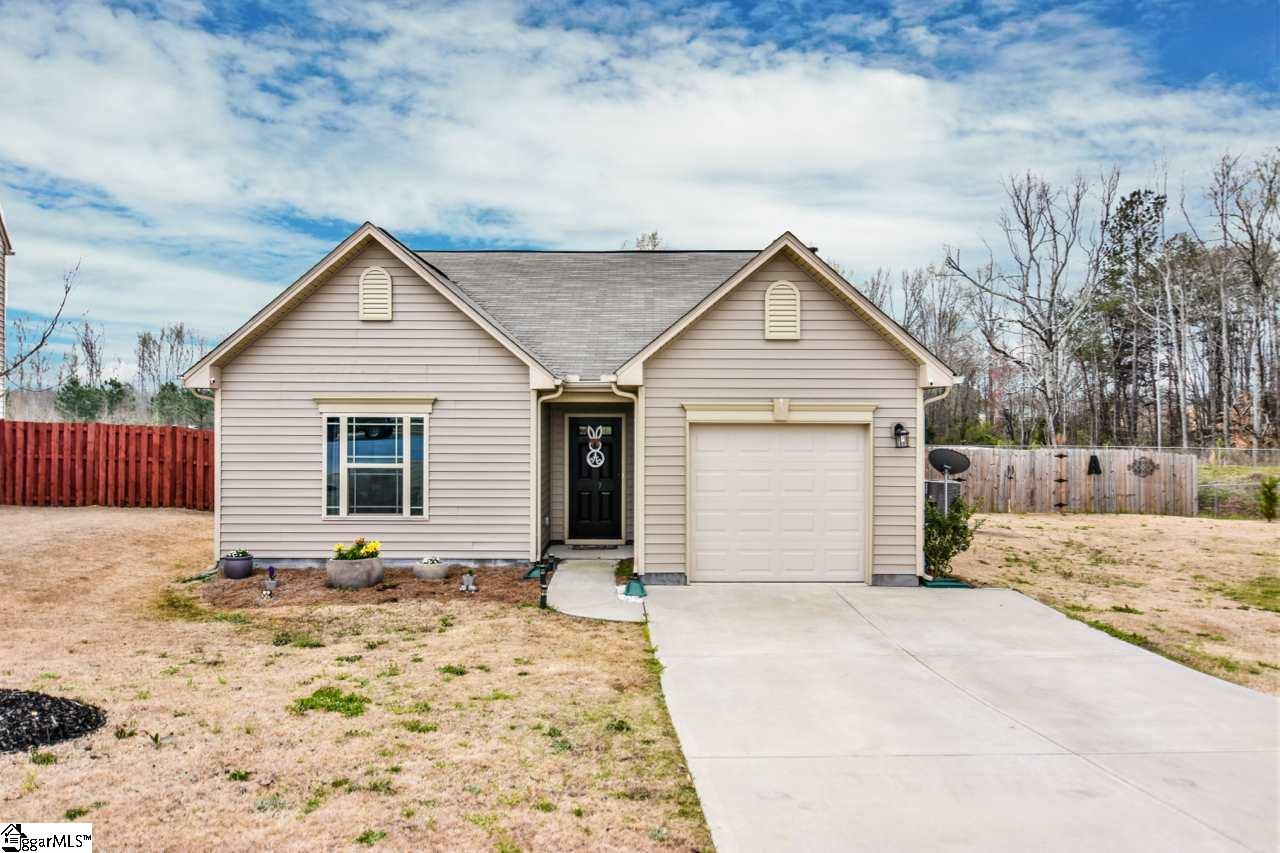 Property image 1 at 117 Triton Court, Simpsonville, SC 29680